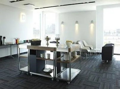 ***  Hotel Alt Montreal Canada