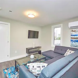 Hébergement de vacances Luxury Boutique Two Bedroom 3a Niagara Falls