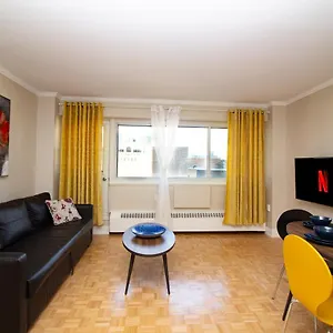  Apartment Golden Castle